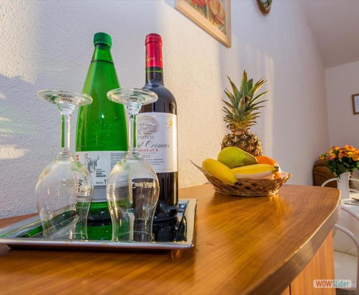 Apartmani Aria Rogoznica  Eksteriør billede