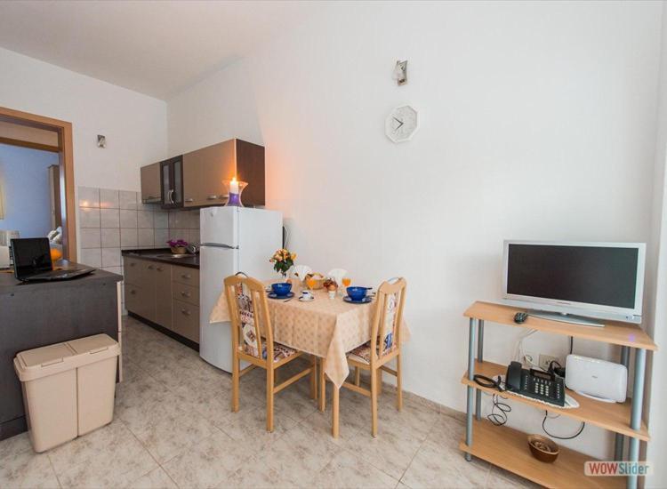 Apartmani Aria Rogoznica  Eksteriør billede