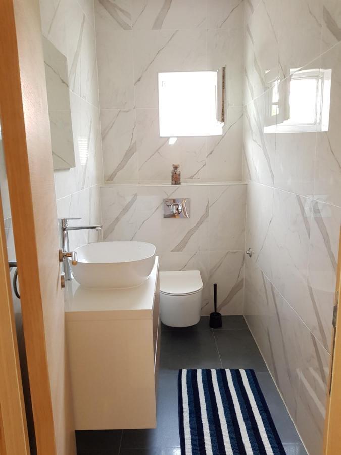 Apartmani Aria Rogoznica  Eksteriør billede